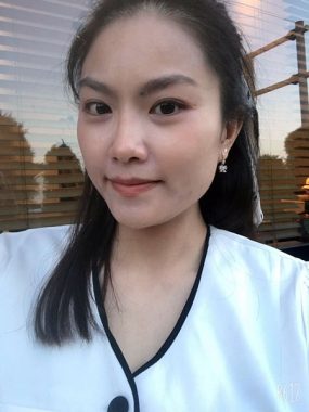 Wife from Chinese Fen Wang from Shenyang age 21