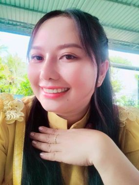 Wife from Thailand Natcha Srimantra from Kanchanaburi age 23