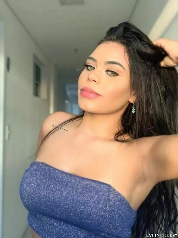 Wife from Dominican Republic Laura Torres from Santiago de los Caballeros age 22