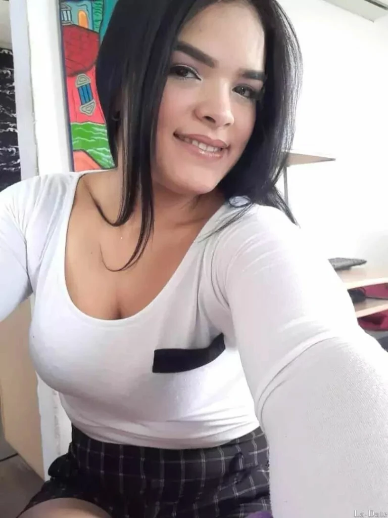 Wife from Dominican Republic Lucia Reyes from La Romana age 20